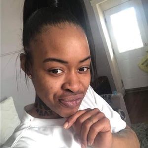 Meet your Posher, Tori